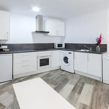 Al-andalusi 아파트